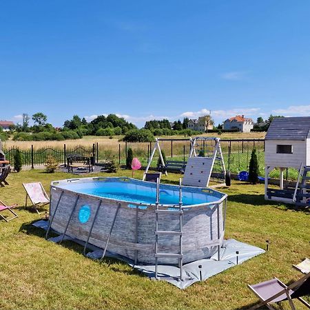 Diamenty Baltyku Domki Wakacyjne Balia Z Jacuzzi Mielenko Eksteriør billede