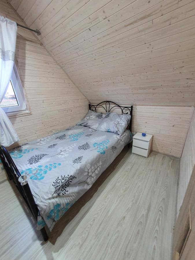 Diamenty Baltyku Domki Wakacyjne Balia Z Jacuzzi Mielenko Eksteriør billede
